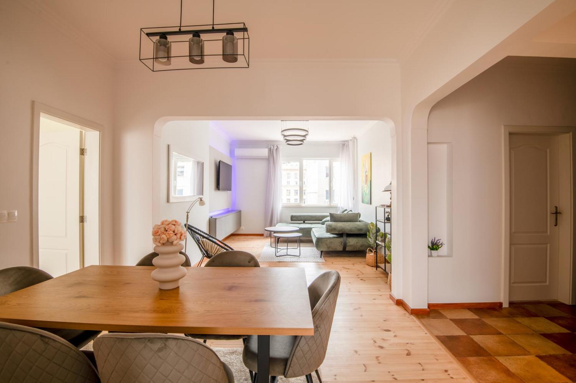 A Luxurious 2 Bedroom Apartment In Center סופיה מראה חיצוני תמונה